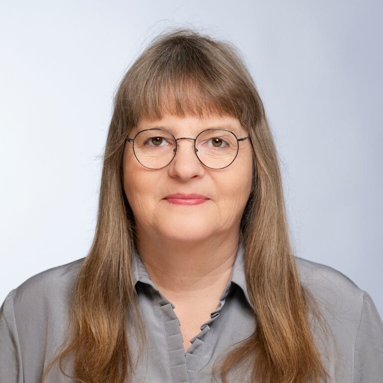 pflegedienst kubuss margit steinberg1 e1747897740592 - Jobs Pflege Selm - Kubuss Pflegedienst pflegedienst kubuss margit steinberg1 e1747897740592 - Jobs Pflege Selm - Kubuss Pflegedienst